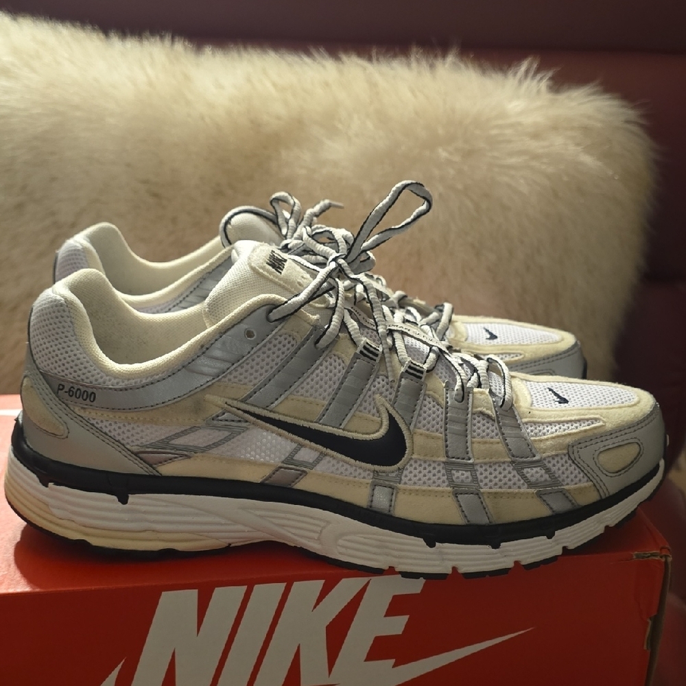 Nike P-6000 Black, Cream, Silver Sneakers, Sz 11.5 - Picture 4 of 9
